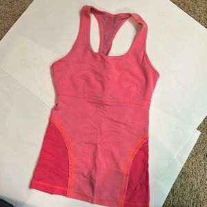 LULULEMON bright orange/pink bra tank size 6 🧡